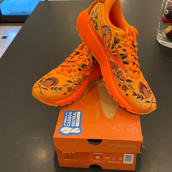 Brooks Shoes Brooks Ghost 4 Thanksgiving Edition 222 Poshmark